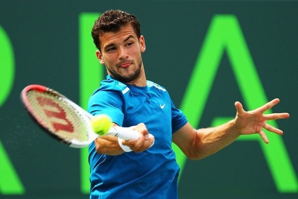 两者对比显 两者对比显